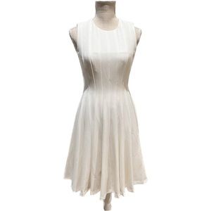 NWT Antonio Melani “Miller” Tailored Design Fit and Flare Size 0